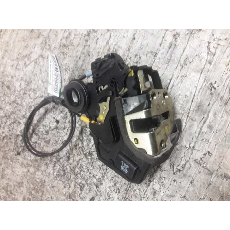 Recambio de cerradura puerta trasera izquierda para toyota corolla (e12) 2.0 turbodiesel cat referencia OEM IAM  2 PINS - Azul
