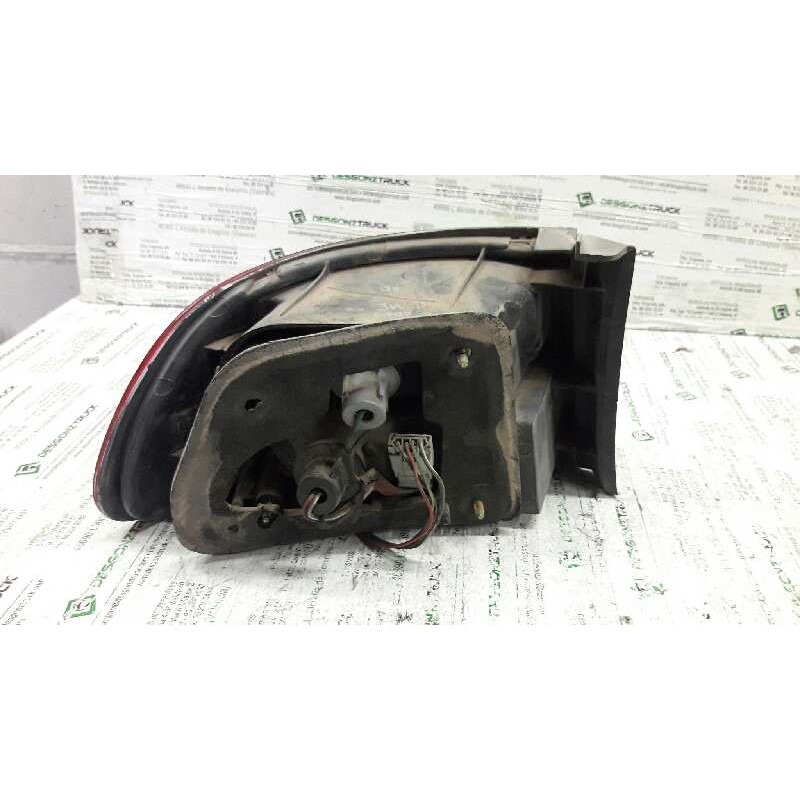 Recambio de piloto trasero derecho para honda civic berlina (eg/eh) 1.5 lsi 4 berlina (eg8) referencia OEM IAM 2