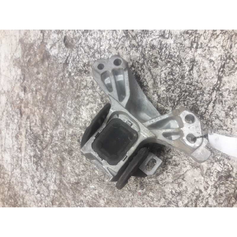 Recambio de soporte motor izquierdo para peugeot 407 st sport referencia OEM IAM 326B95 3