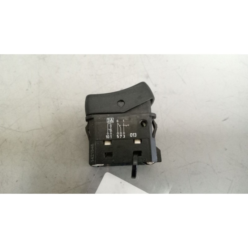 Recambio de interruptor para scania serie p/g/r (c-clase) 15.6 diesel referencia OEM IAM 1421848 - Blanco 2