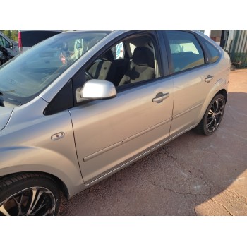 ford focus berlina (cap) del año 2005
