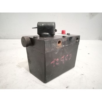Recambio de bomba elevacion cabina para renault magnum ab diesel referencia OEM IAM 5010615919  1035166460
