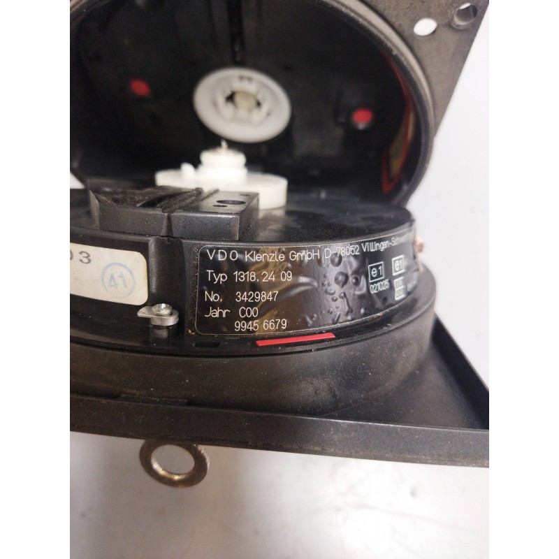 Recambio de tacografo para iveco eurocargo fki  (typ 100 e 18) tráfico urbano referencia OEM IAM 13182409 3429847 99456679 3