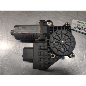 MOTOR ELEVALUNAS TRASERO IZQUIERDO 0130821773 0300013132090 