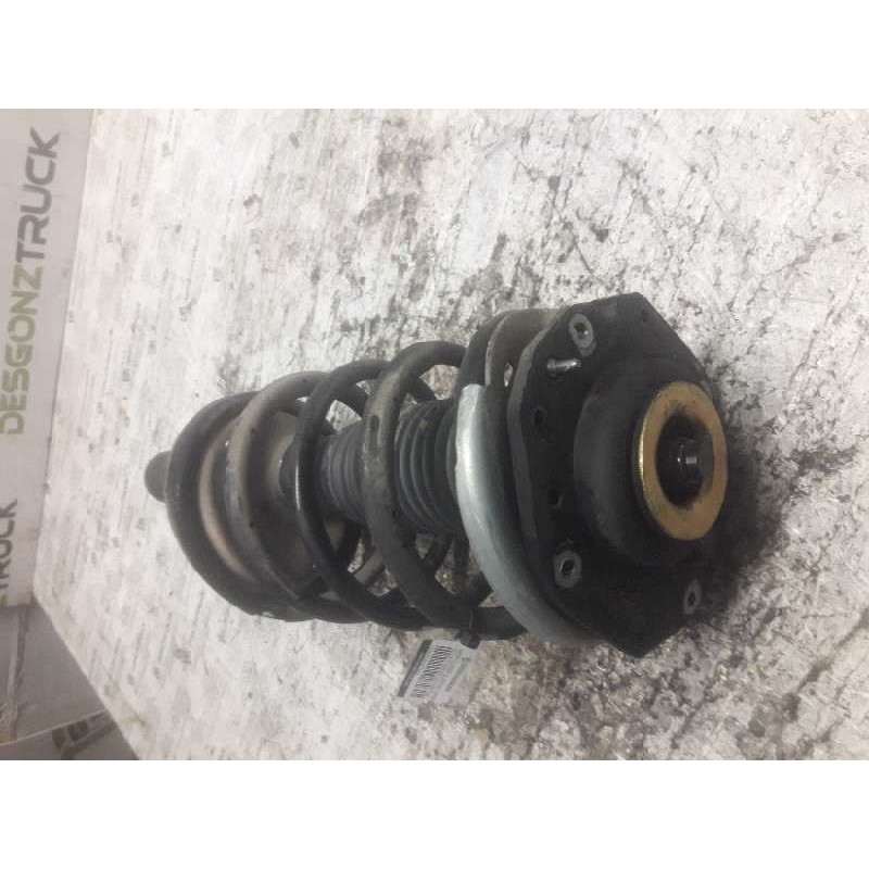 Recambio de amortiguador delantero derecho para peugeot partner (s2) combi plus referencia OEM IAM - Blanco 2