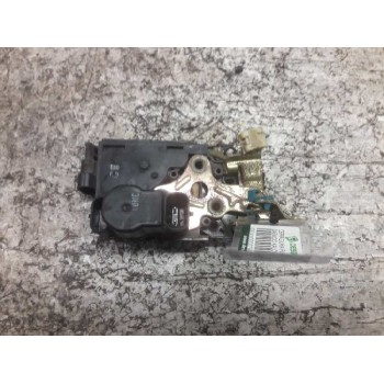Recambio de cerradura puerta delantera izquierda para daewoo kalos 1.4 sr referencia OEM IAM 3M01 2 PINS 