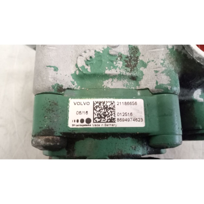 Recambio de bomba direccion para volvo fm 460 12.8 diesel referencia OEM IAM 21186656  8694974623 - Blanco 2