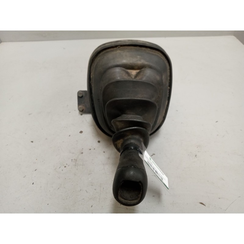 Recambio de palanca cambio para mercedes-benz atego 4-cil. 4x4 bm 970/2 918 (4x4) om 904 la na l (largo) referencia OEM IAM a970 - Blanco