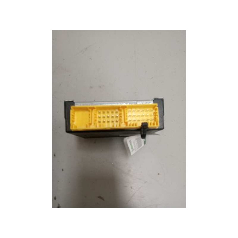 Recambio de modulo electronico para man tgx 18.500 12.4 diesel referencia OEM IAM 81258117031  CENTRALITA ECAS - Blanco 3