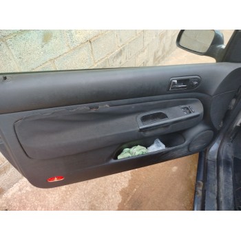 volkswagen golf iv berlina (1j1) del año 2003