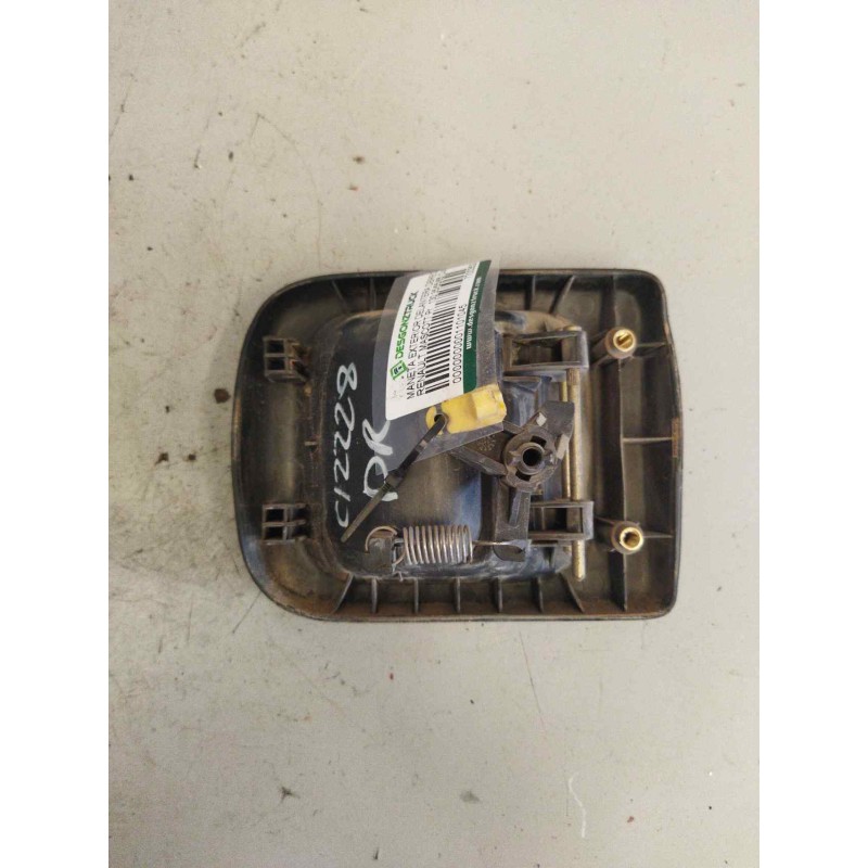 Recambio de maneta exterior delantera derecha para renault mascott pr 130.35/55/65 corto referencia OEM IAM 7700352489 - Blanco 2