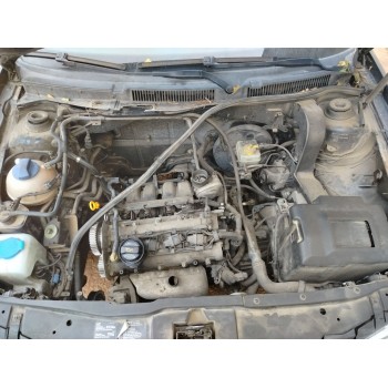 volkswagen golf iv berlina (1j1) del año 2003