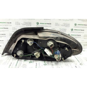 Recambio de piloto trasero izquierdo para hyundai lantra berlina (rd) 1.6 gls referencia OEM IAM   