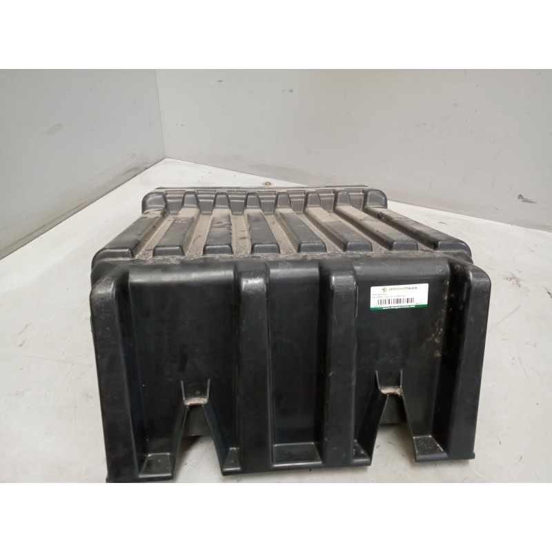 Recambio de tapa bateria para daf serie lf45.xxx desde 06 fg 4x2 larga distancia referencia OEM IAM 88015  088015