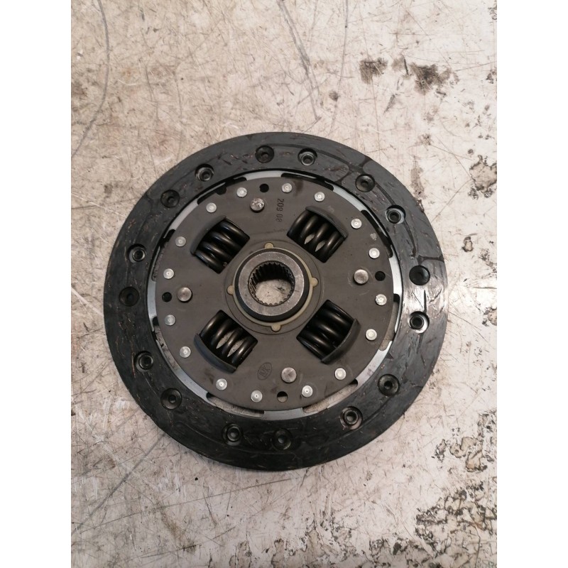 Recambio de kit embrague para nissan micra (k12e) acenta referencia OEM IAM 30100AY30A 5