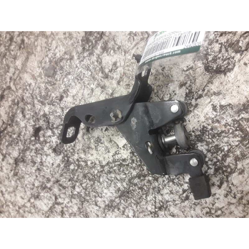 Recambio de bisagra puerta corredera para opel combo (corsa c) familiar referencia OEM IAM 24403082  