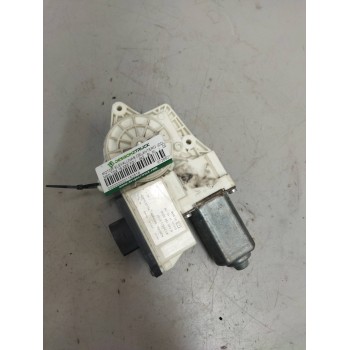 MOTOR ELEVALUNAS DELANTERO IZQUIERDO 81286016137 