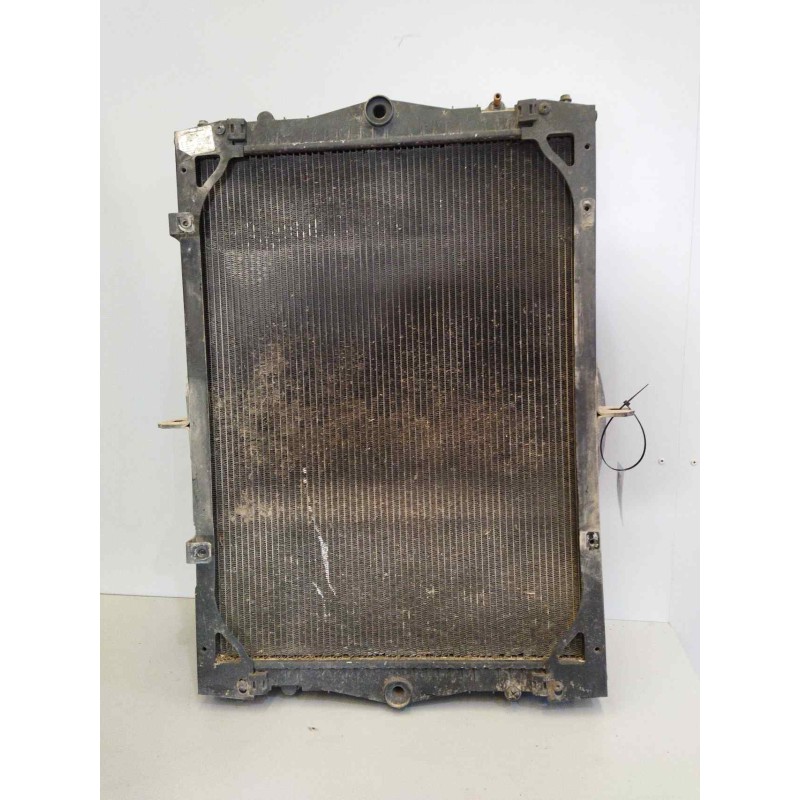 Recambio de radiador agua para daf serie lf55.xxx desde 06 referencia OEM IAM 1667005 APUB364 75CM ALTO/60CM LARGO
