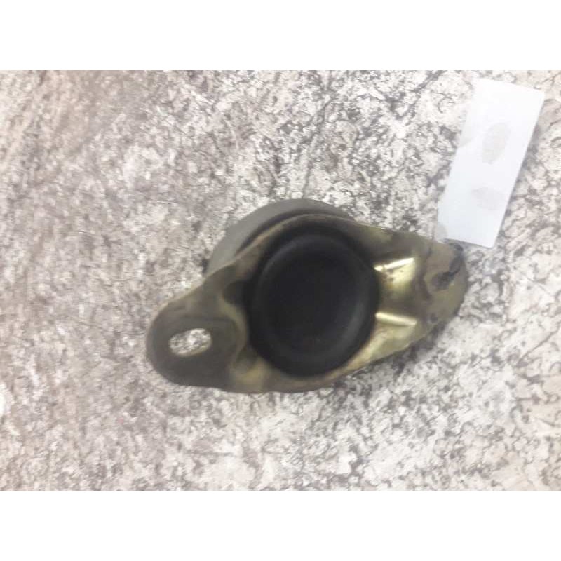Recambio de soporte motor derecho para peugeot 407 st sport referencia OEM IAM 2