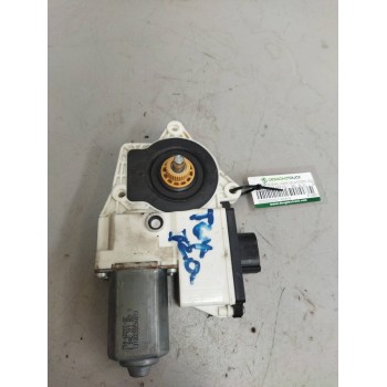 Recambio de motor elevalunas delantero izquierdo para man tgx 18.xxx fg / 4x2 bl xl referencia OEM IAM 81286016137  