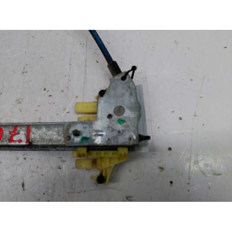 Recambio de elevalunas trasero izquierdo para citroën xsara picasso 2.0 hdi referencia OEM IAM 922355 2
