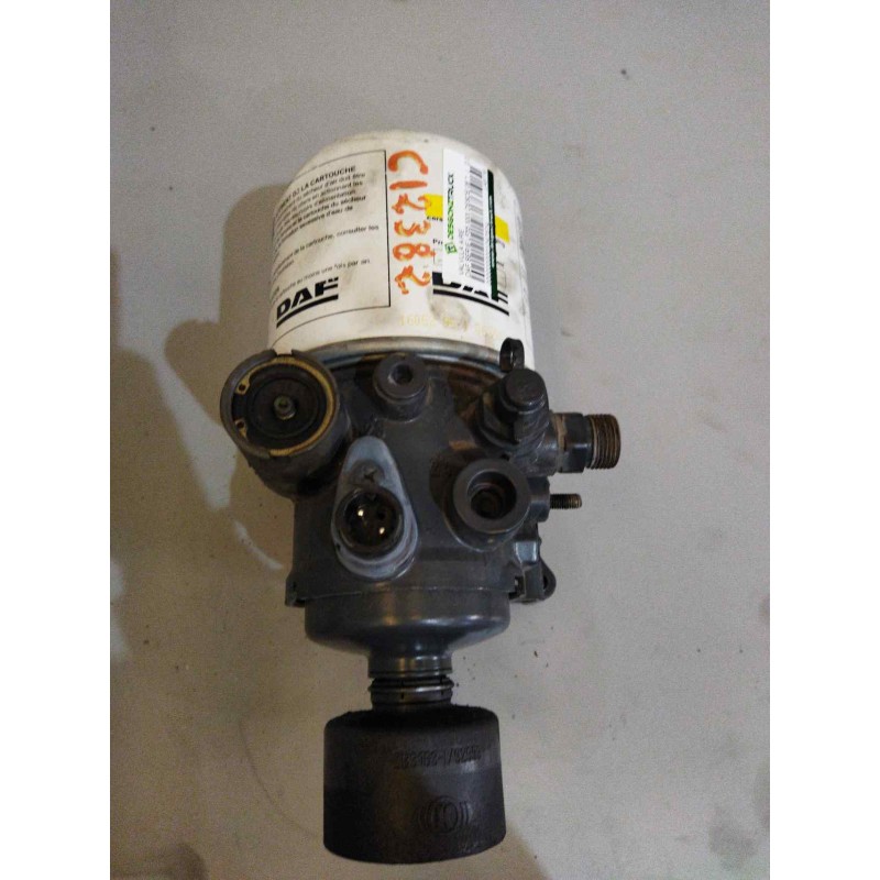 Recambio de valvula aire para daf serie lf55.xxx desde 06 referencia OEM IAM LA8116 II38620FM5 VALVULA SECADORA