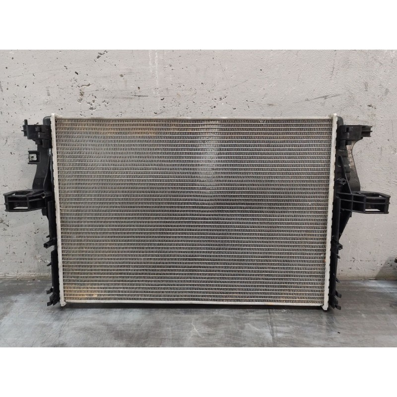 Recambio de radiador agua para iveco daily vi furgoneta 33s12, 35s12, 35c12 referencia OEM IAM - Blanco 2