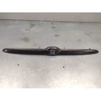 Recambio de asidero porton maletero para peugeot 206 berlina xt referencia OEM IAM   
