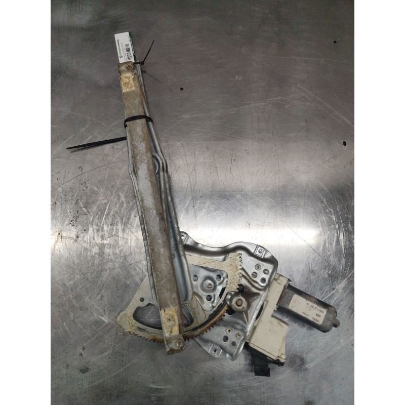 Recambio de elevalunas delantero derecho para toyota corolla (_e12_) 2.0 d-4d (cde120r_, cde120l_) referencia OEM IAM 69810-0213 - Plata 2