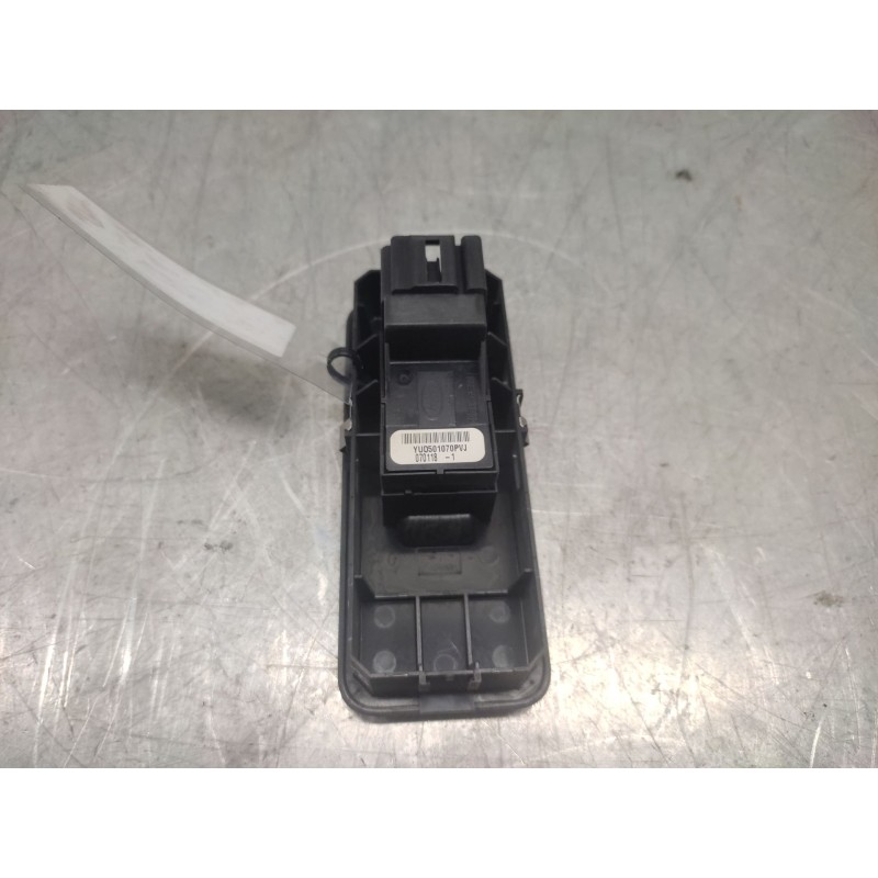 Recambio de mando elevalunas trasero izquierdo para land rover discovery v6 td se referencia OEM IAM YUD501070PVJ - Verde 2