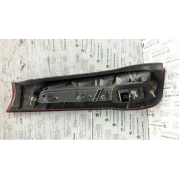 Recambio de piloto trasero derecho para fiat punto berl. (176) gt / t 130 referencia OEM IAM   