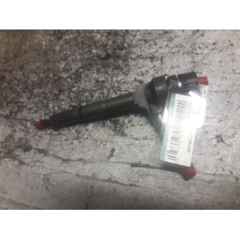 Recambio de inyector para opel astra h berlina cosmo referencia OEM IAM 0445110175 2 PINS 
