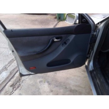 seat toledo (1m2) del año 2000