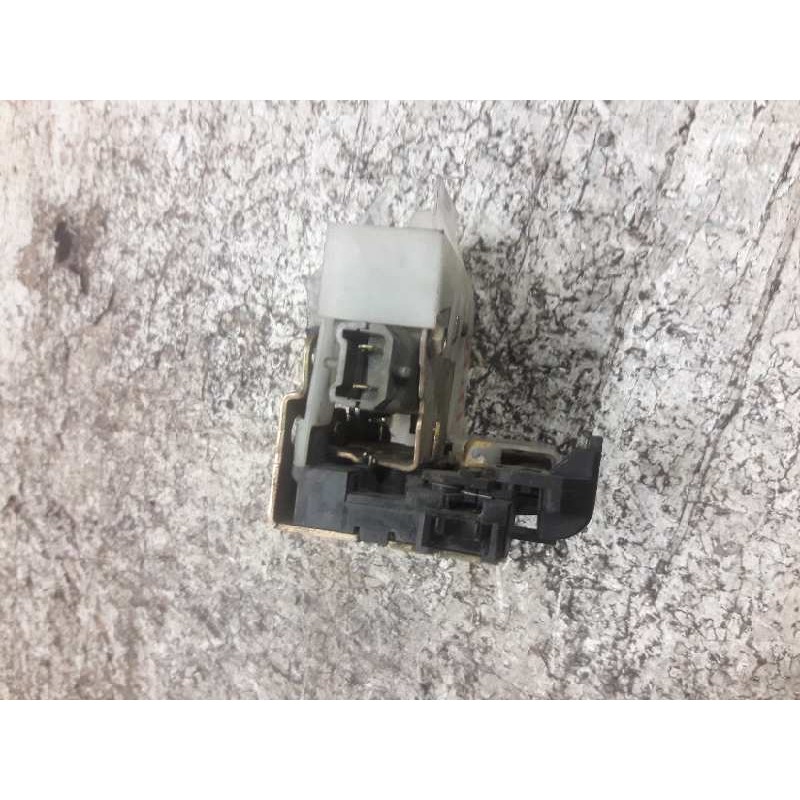 Recambio de cerradura puerta delantera izquierda para renault megane i classic (la0) 1.9 d europa referencia OEM IAM  2 PINS 3