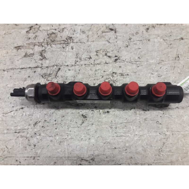 Recambio de rampa inyectora para citroën berlingo 1.6 hdi 75 collection familiar referencia OEM IAM 9654592680 - Blanco 2