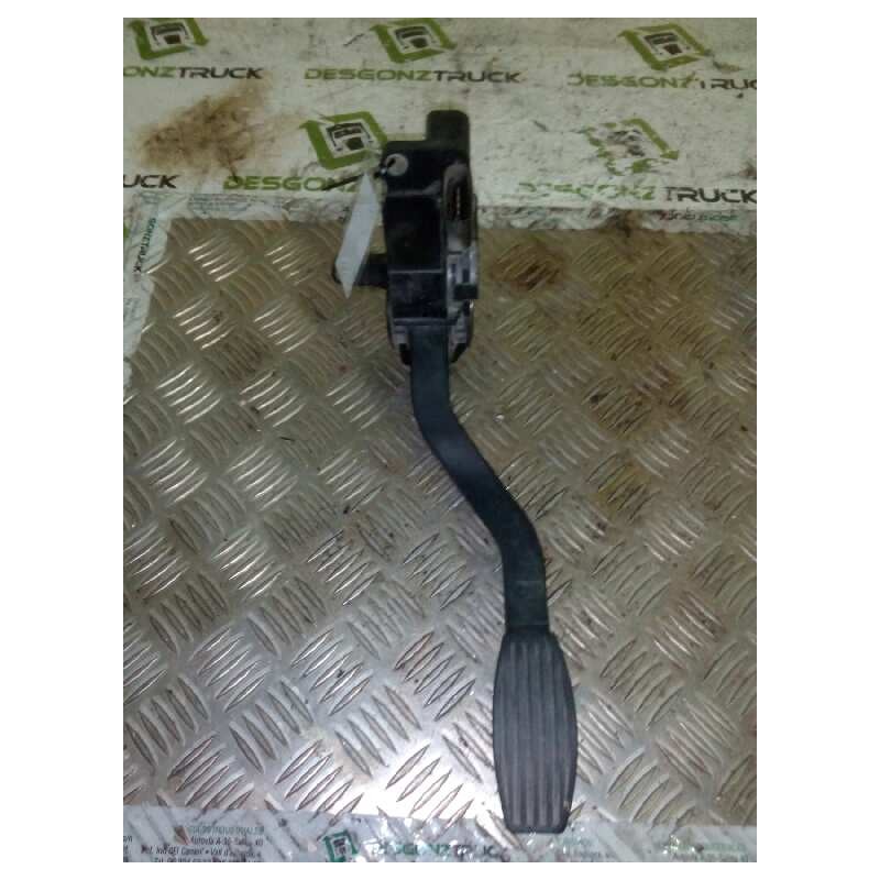 Recambio de pedal acelerador para iveco daily caja cerrada (1999 =>) 35 - s 12 caja cerrada referencia OEM IAM 504061734 0281002