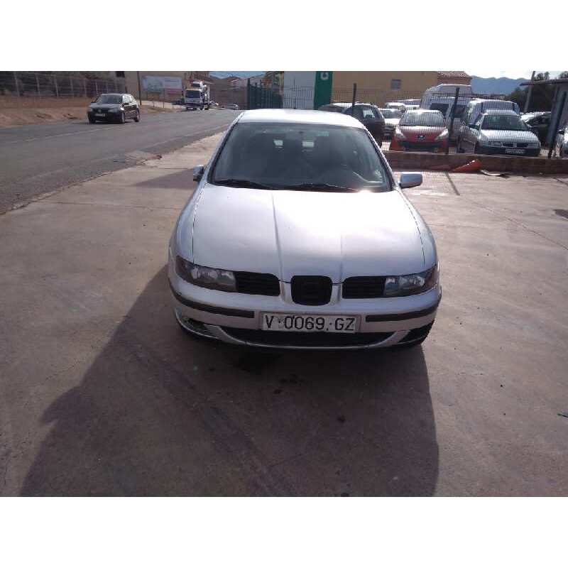 SEAT LEON (1M1)