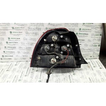 Recambio de piloto trasero derecho para kia shuma 1.8 comfort 5 berlina referencia OEM IAM   