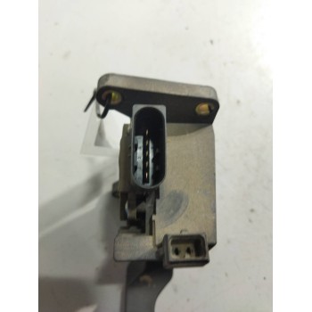 Recambio de pedal acelerador para mercedes-benz sprinter (w901,w904) caja cerr. 2.3 cat referencia OEM IAM A9013000404  