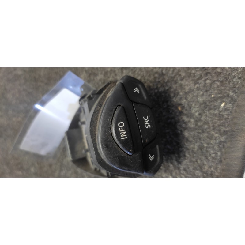 Recambio de mando volante para nissan almera (n16/e) acenta referencia OEM IAM 25552BN800  