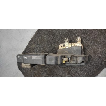 CERRADURA PUERTA DELANTERA DERECHA 