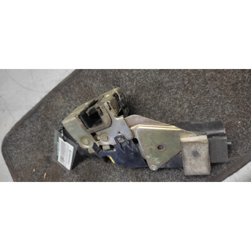 Recambio de cerradura puerta delantera derecha para volvo s40 berlina td referencia OEM IAM 2