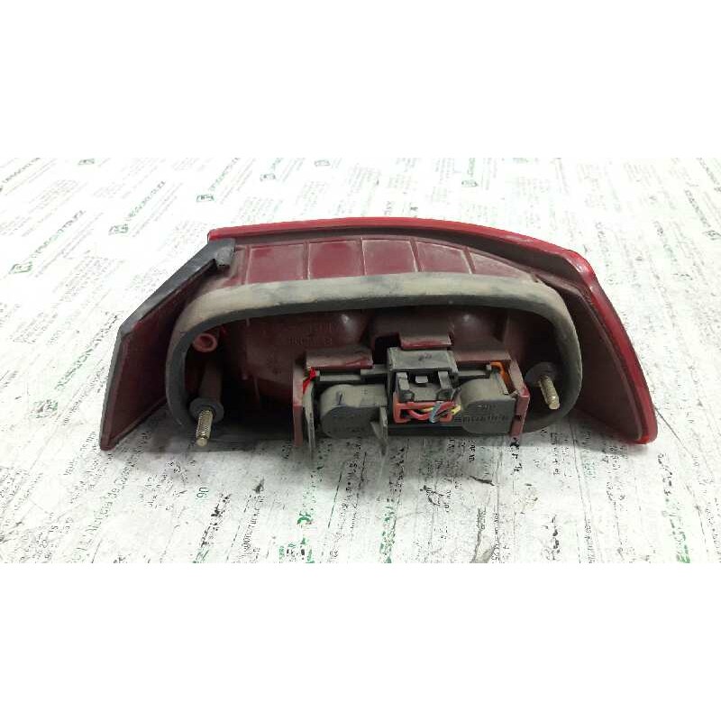 Recambio de piloto trasero izquierdo para alfa romeo 145 1.4 t.spark referencia OEM IAM 2