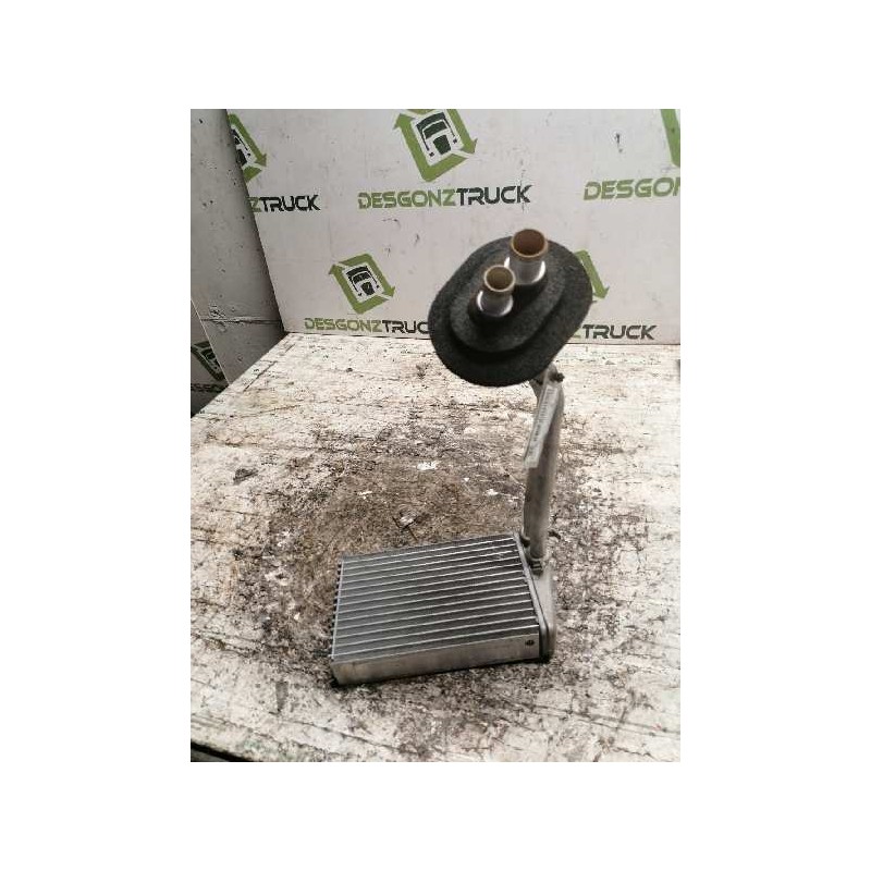 Recambio de radiador calefaccion / aire acondicionado para renault megane ii berlina 5p referencia OEM IAM 665426A  