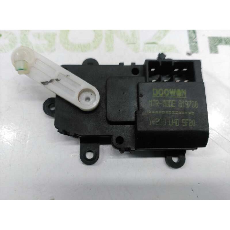 Recambio de motor regulador climatizacion para ssangyong rexton 270 xdi limited referencia OEM IAM MTR819700 Y200LHD5F20 2
