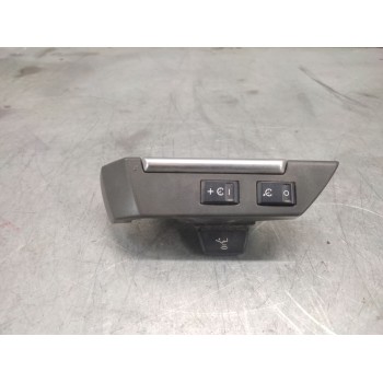 Recambio de mando volante para land rover discovery v6 td se referencia OEM IAM 5H2214K147FB  