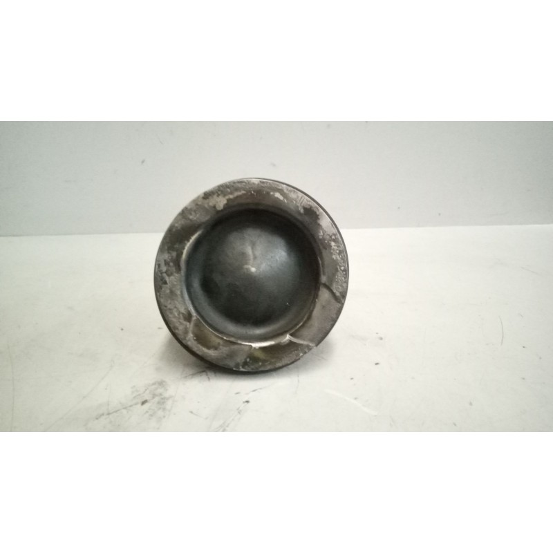 Recambio de piston para volvo fm xxx 12.8 diesel referencia OEM IAM 21907444  