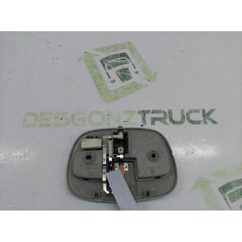 Recambio de luz interior para ssangyong rexton 270 xdi limited referencia OEM IAM 8372008000 TRASERA 2
