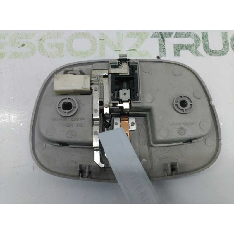 Recambio de luz interior para ssangyong rexton 270 xdi limited referencia OEM IAM 8372008000 TRASERA 3