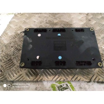 Recambio de caja reles / fusibles para iveco eurocargo 05.03  fg 75 e tráfico urbano referencia OEM IAM 500392255  